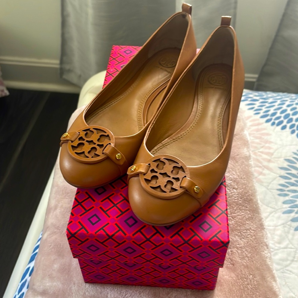 Tory Burch leather shoes
